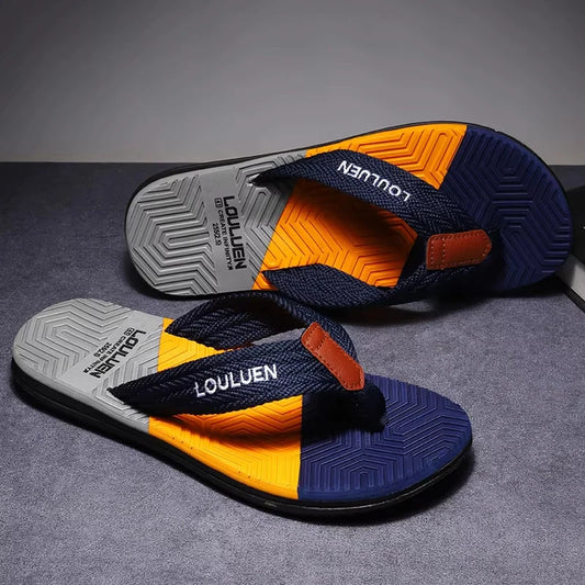 Hochwertige heißverkaufte Herren Flip-Flops Sommerstrand Flip-Flops Herrenmode Atmungsaktive lässige Strand-Herrenschuhe Sommer Outdoor
