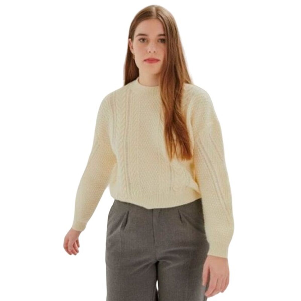 Pullover, Strickjacken und Sweatshirts