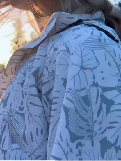 Damen Camouflage Outdoor-Jacke: Wind- und Regenfest mit abnehmbarer Kapuze – Perfekt für Outdoor-Abenteuer!