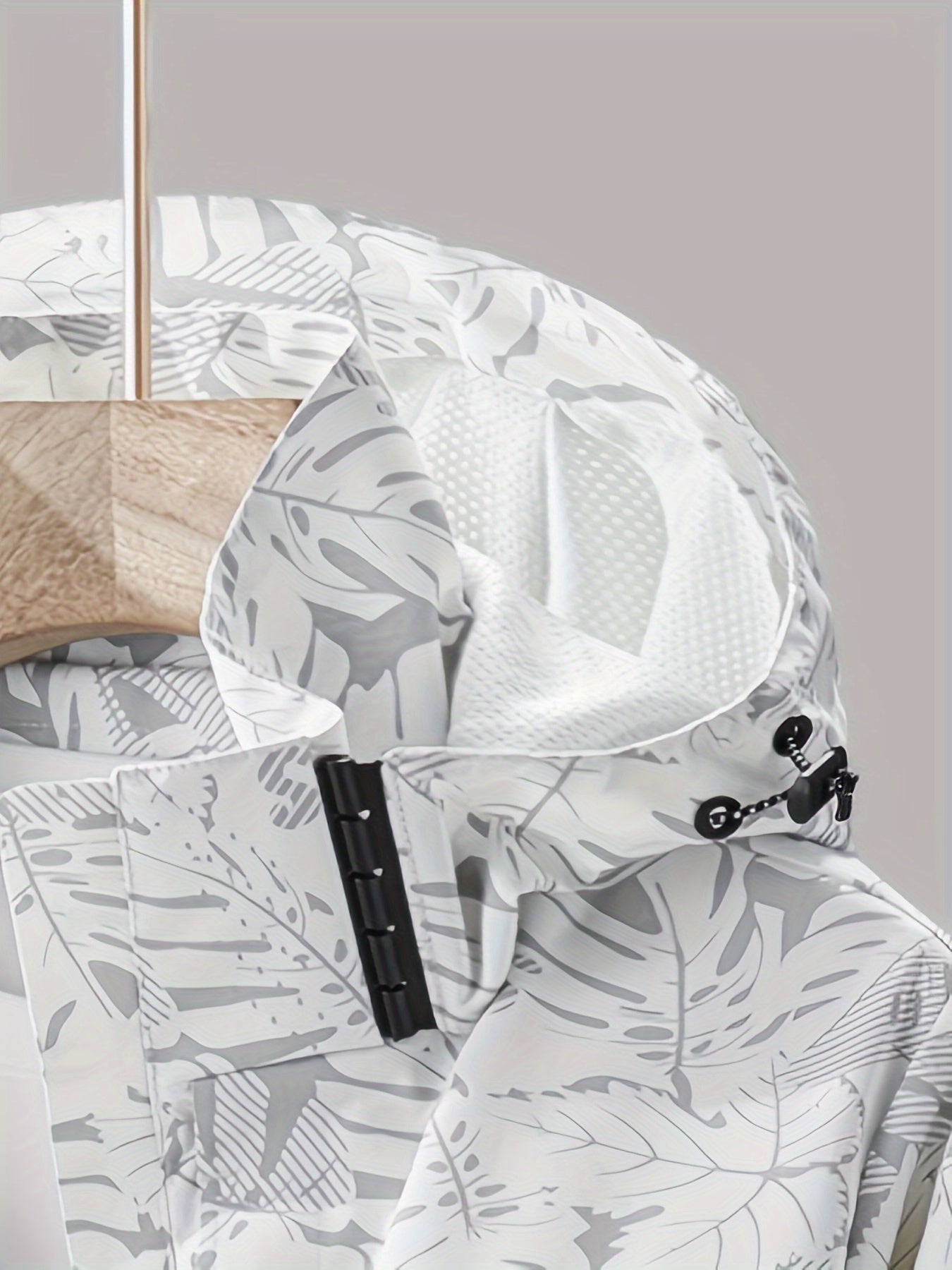 Damen Camouflage Outdoor-Jacke: Wind- und Regenfest mit abnehmbarer Kapuze – Perfekt für Outdoor-Abenteuer!