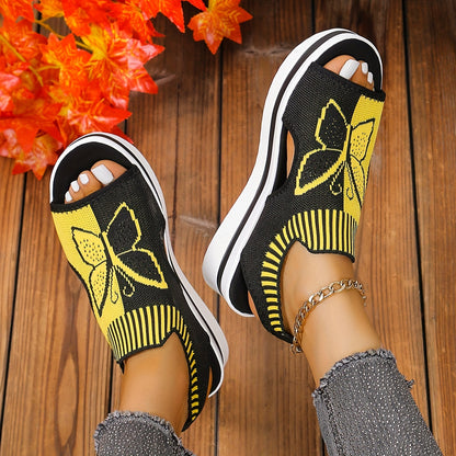 Atmungsaktive gestrickte Mesh-Damen-Casual-Sandalen mit Schmetterlingsmuster | Offene Zehen, Riemchen hinten, Positionierungsdruck, Synthetisches Kunstleder-Fußbett, Stoffinnendetails, TPR-Sohle