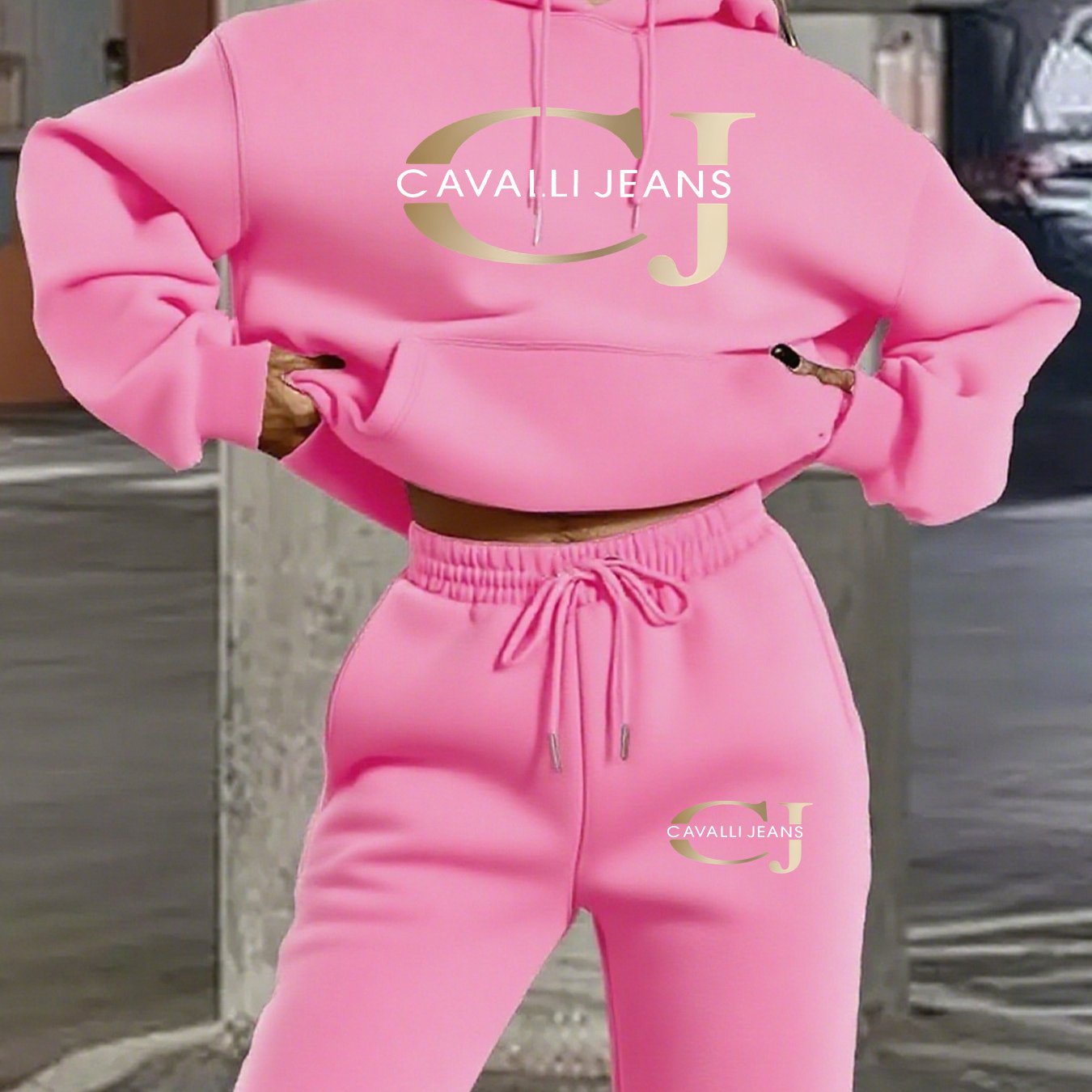 Kapuzen-Sweatshirt-Set mit goldenem CJ-Logo-Muster, Buchstabenprint, Rundhalsausschnitt