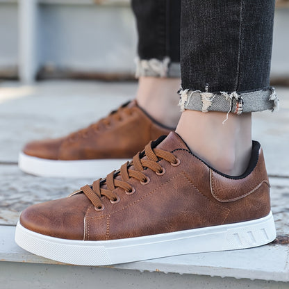 Ein Paar Business-Casual-Schuhe für Herren,  für alle Jahreszeiten geeignet