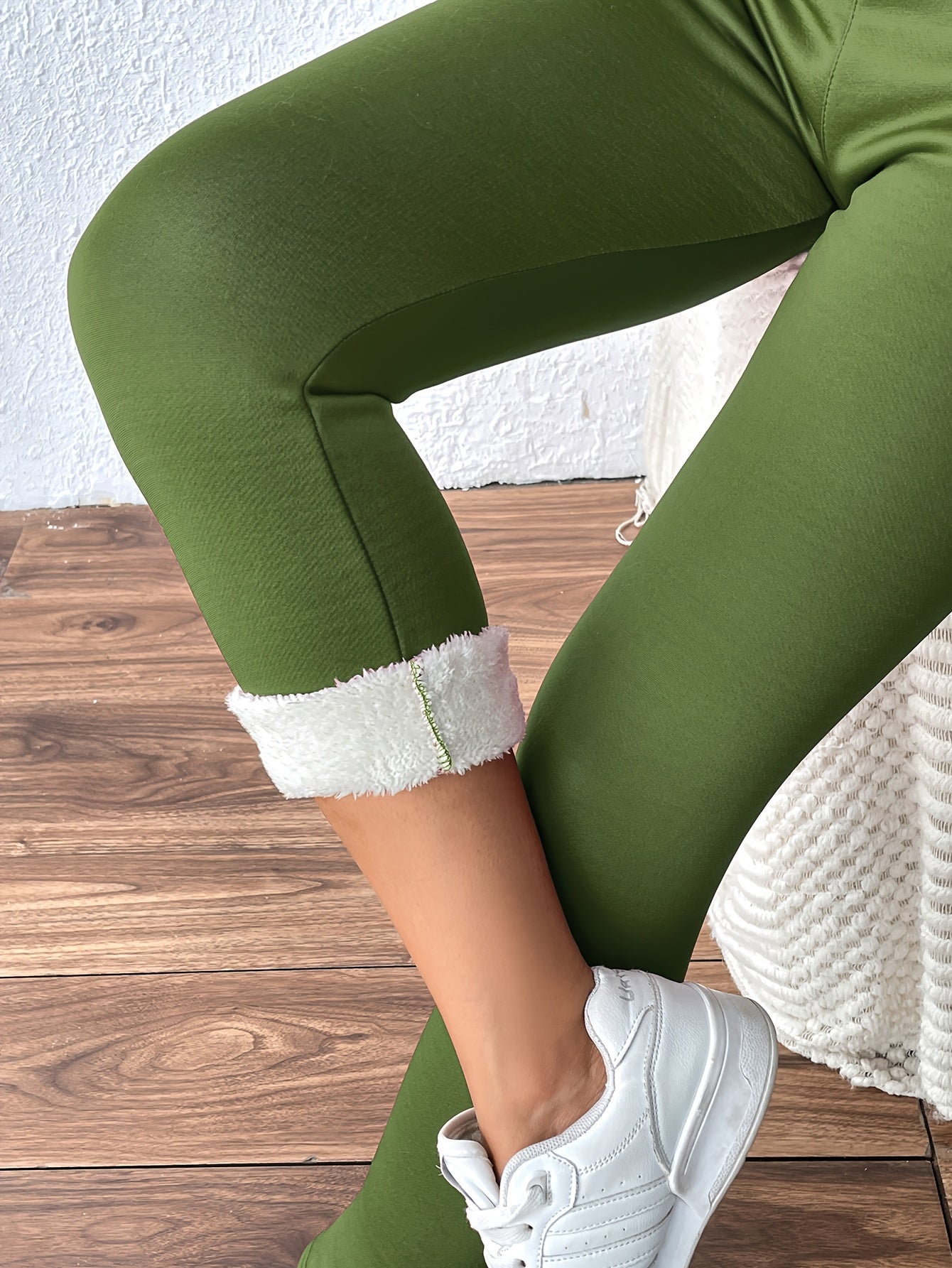 Damen Thermo-Leggings mit dickem Fleece-Futter und hohem Bund – Winterwärme, dehnbarer Skinny-Fit, einfarbig, lange Länge, perfekt für Freizeit- oder Outdoor-Aktivitäten