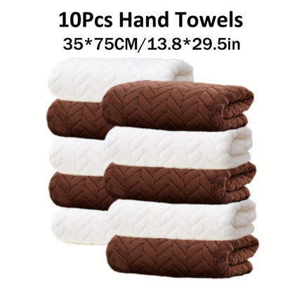 Set aus 10 einfarbigen Handtüchern mit den Maßen 35*75 cm aus Mikrofaser. Sie sind weich, bequem und sehr saugfähig