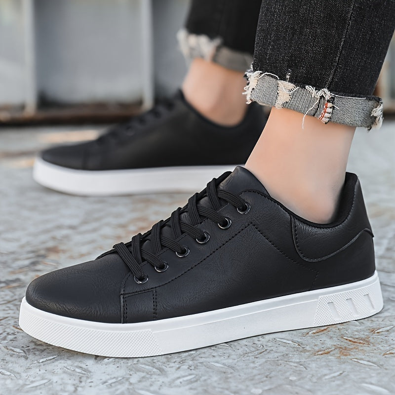 Ein Paar Business-Casual-Schuhe für Herren,  für alle Jahreszeiten geeignet