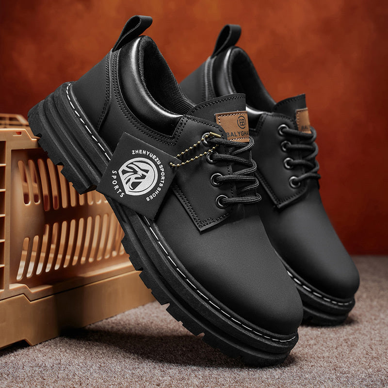 Herren Klassische Low-Top Oxfords - Schnürung mit Rundspitze, rutschfeste PVC-Sohle, leichtes Obermaterial & gepolsterte Innensohle für Business Casual, Outdoor, Fitnessstudio - Vielseitig für alle Jahreszeiten (Einfarbig)