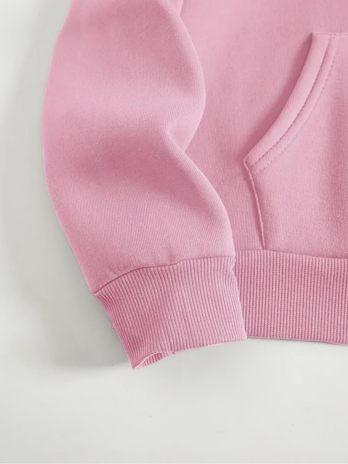 Kapuzen-Sweatshirt-Set mit goldenem CJ-Logo-Muster, Buchstabenprint, Rundhalsausschnitt