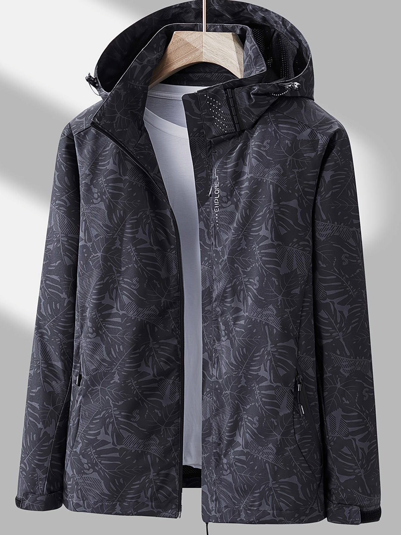 Damen Camouflage Outdoor-Jacke: Wind- und Regenfest mit abnehmbarer Kapuze – Perfekt für Outdoor-Abenteuer!