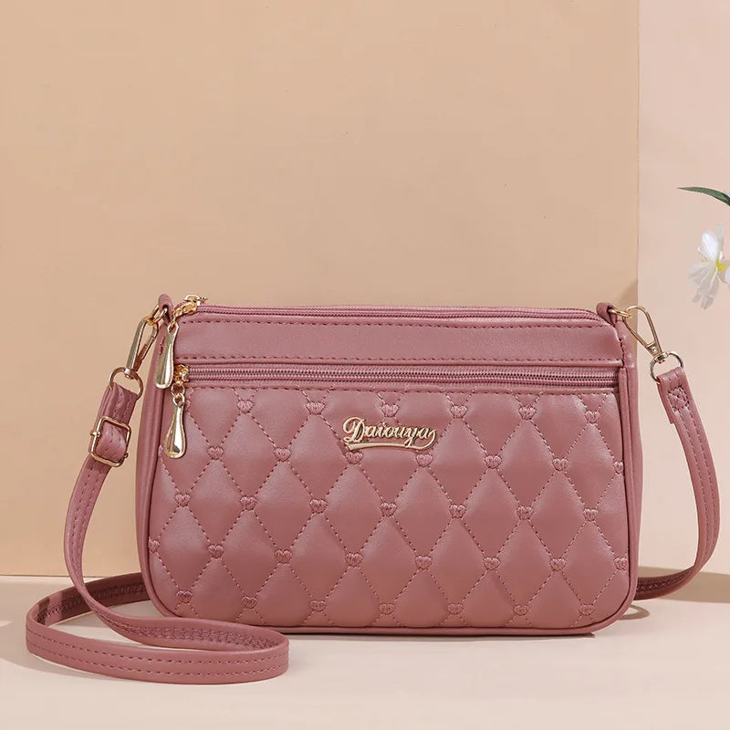 stylische Damen Handtaschen aus PU (Kunstleder) mit Kunstfellapplikationen