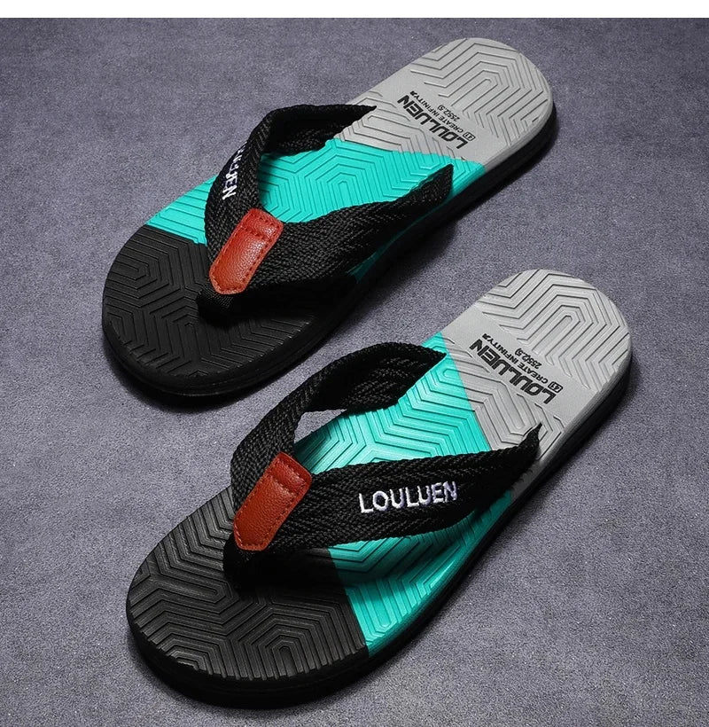 Hochwertige heißverkaufte Herren Flip-Flops Sommerstrand Flip-Flops Herrenmode Atmungsaktive lässige Strand-Herrenschuhe Sommer Outdoor
