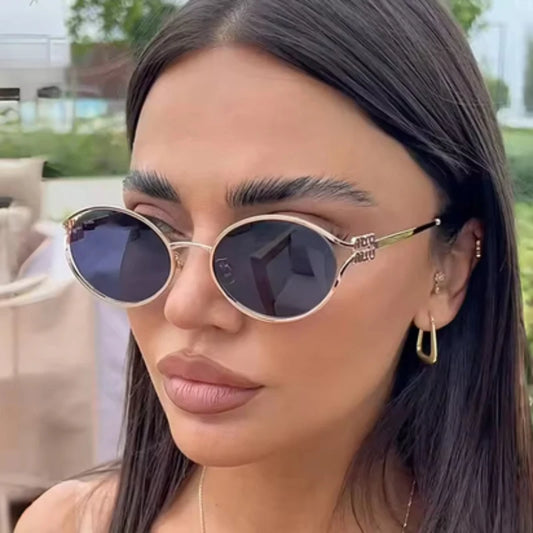 1-2 Stück Neue Modische Markensonnenbrille Retro Kleiner Rahmen Damen Herren Metall Cat-Eye-Brille Sonnenbrille mit UV-Schutz und Etui