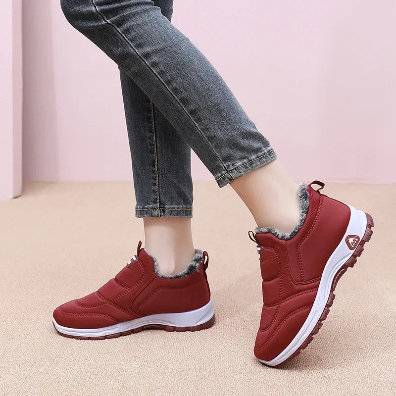 Winter Dickes Fleece Gefüttertes Leder Oberflächen Anti-Rutsch Warme Baumwollschuhe für Frauen Bequeme Flache Schuhe