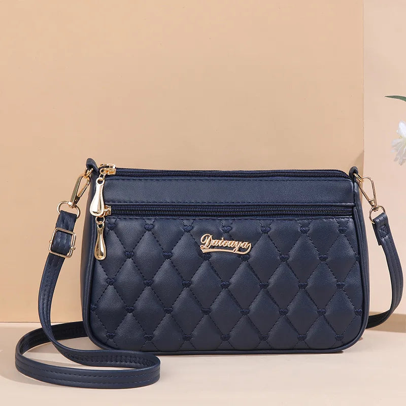 stylische Damen Handtaschen aus PU (Kunstleder) mit Kunstfellapplikationen