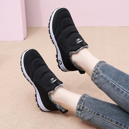 Winter Dickes Fleece Gefüttertes Leder Oberflächen Anti-Rutsch Warme Baumwollschuhe für Frauen Bequeme Flache Schuhe