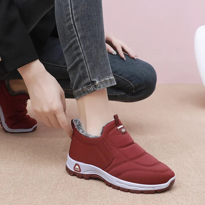 Winter Dickes Fleece Gefüttertes Leder Oberflächen Anti-Rutsch Warme Baumwollschuhe für Frauen Bequeme Flache Schuhe