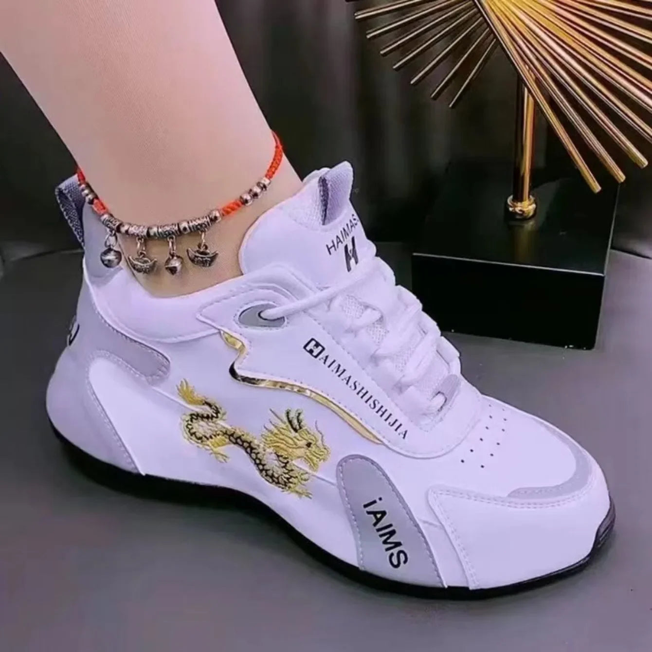 Designer-Sneaker für Frauen, Sommer, Leder, wasserdicht, lässige Sportschuhe, leicht, atmungsaktiv, rutschfeste Plateau-Schuhe