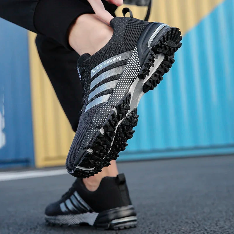 Neue Herren- und Damen-Sportschuhe mit fliegendem Mesh-Obermaterial für Frühling und Sommer, atmungsaktiv, bis EU Grösse 45.5