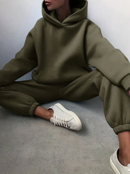 Großformat modisches Sweatshirt mit langen Ärmeln und Hosen-Set Herbst/Winter Damen Freizeitbekleidung Zweiteiliger Anzug Bequeme Plus-Size...