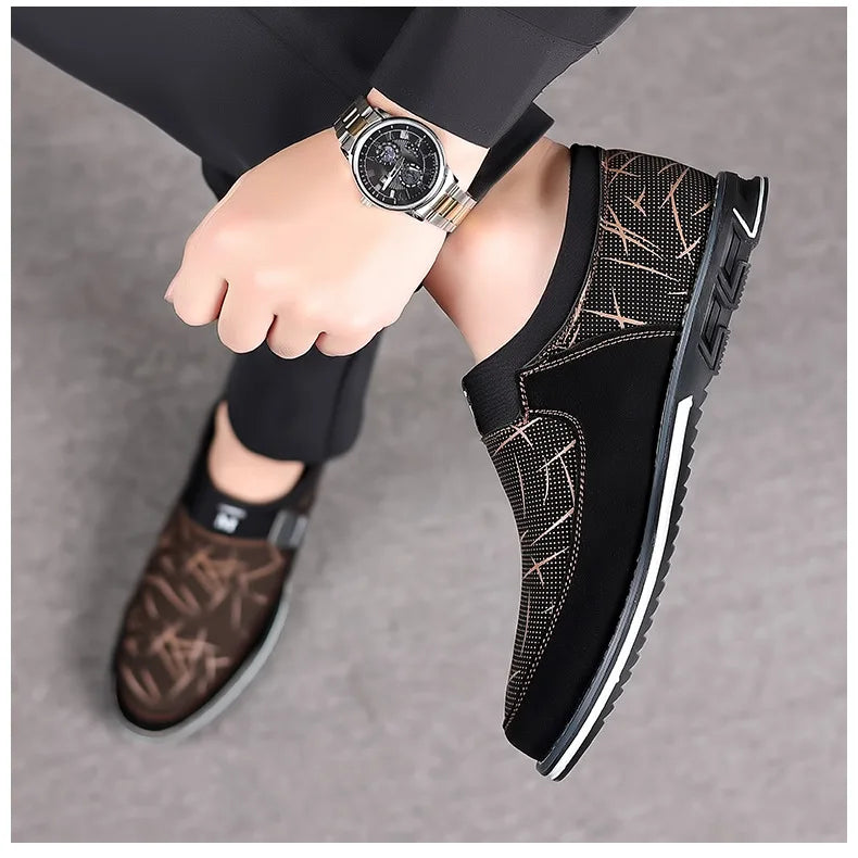 Business-Lederschuhe für Herren 2025 Neue Komfort-Trend Flache Arbeitsschuhe Freizeit-Mokassins Sneaker zum Hineinschlüpfen Große Herren-Loafer