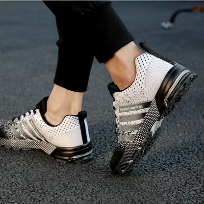 Neue Herren- und Damen-Sportschuhe mit fliegendem Mesh-Obermaterial für Frühling und Sommer, atmungsaktiv, bis EU Grösse 45.5