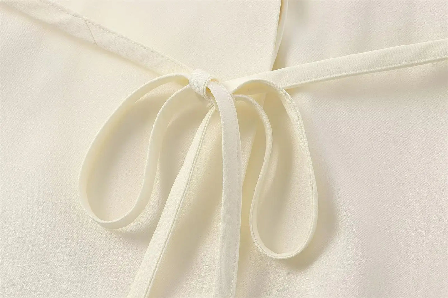 TFMLN Fashion Damenanzug Hosenanzüge Ärmelloses V-Ausschnitt Top mit Gürtel Gerade Hose Set 2025 Frühling Sommer Büro 2-teiliger Set