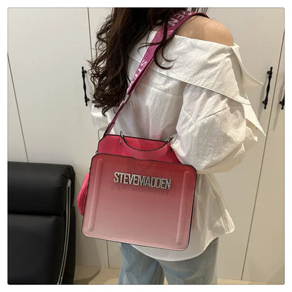 Modische kleine quadratische Handtasche für Damen, Schultertasche mit Buchstabenprint, Farbverlauf Crossbody-Tasche, Retro-Europäischer Stil, PU...