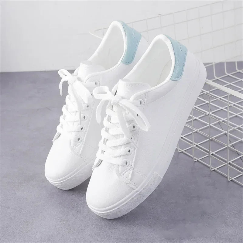 Damen Sneaker 2026 Mode Atmungsaktive Vulkanisierte Schuhe PU-Leder Plateau-Schuhe Weiße Schnürschuhe Lässige Schuhe Zapatos Mujer