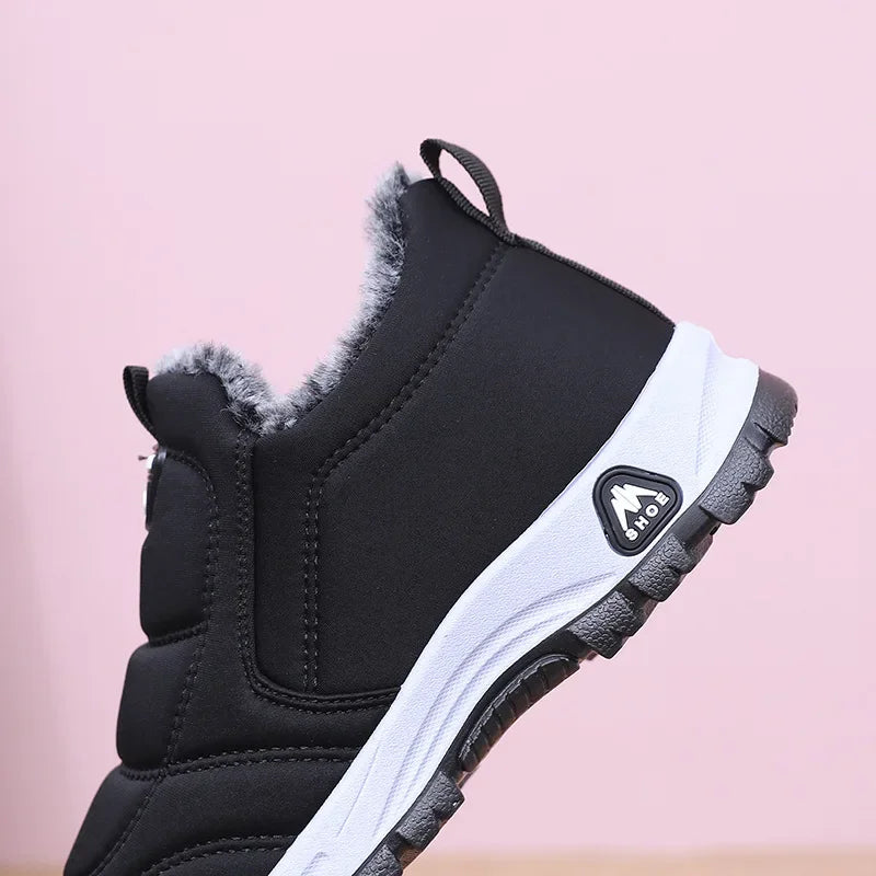 Winter Dickes Fleece Gefüttertes Leder Oberflächen Anti-Rutsch Warme Baumwollschuhe für Frauen Bequeme Flache Schuhe