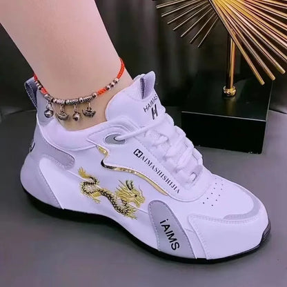 Designer-Sneaker für Frauen, Sommer, Leder, wasserdicht, lässige Sportschuhe, leicht, atmungsaktiv, rutschfeste Plateau-Schuhe