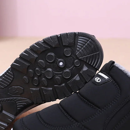 Winter Dickes Fleece Gefüttertes Leder Oberflächen Anti-Rutsch Warme Baumwollschuhe für Frauen Bequeme Flache Schuhe