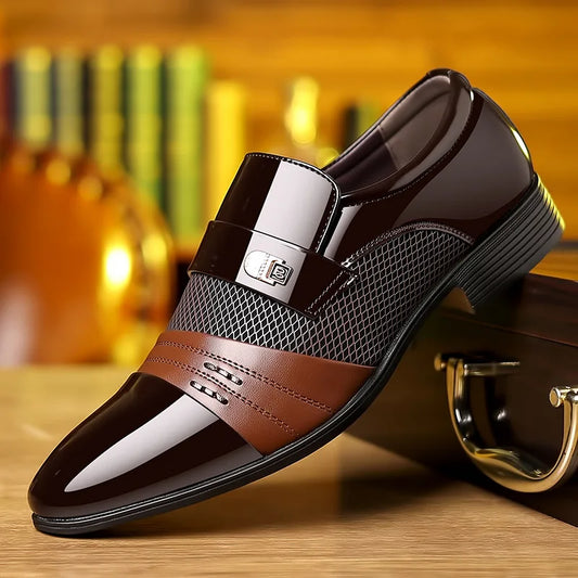 Edle Kunstleder Oxford Schuhe Herren Luxus Lack Hochzeitsschuhe Spitz zulaufende Business Schuhe für Herren Klassische Lederschuhe Große Größen 38-48