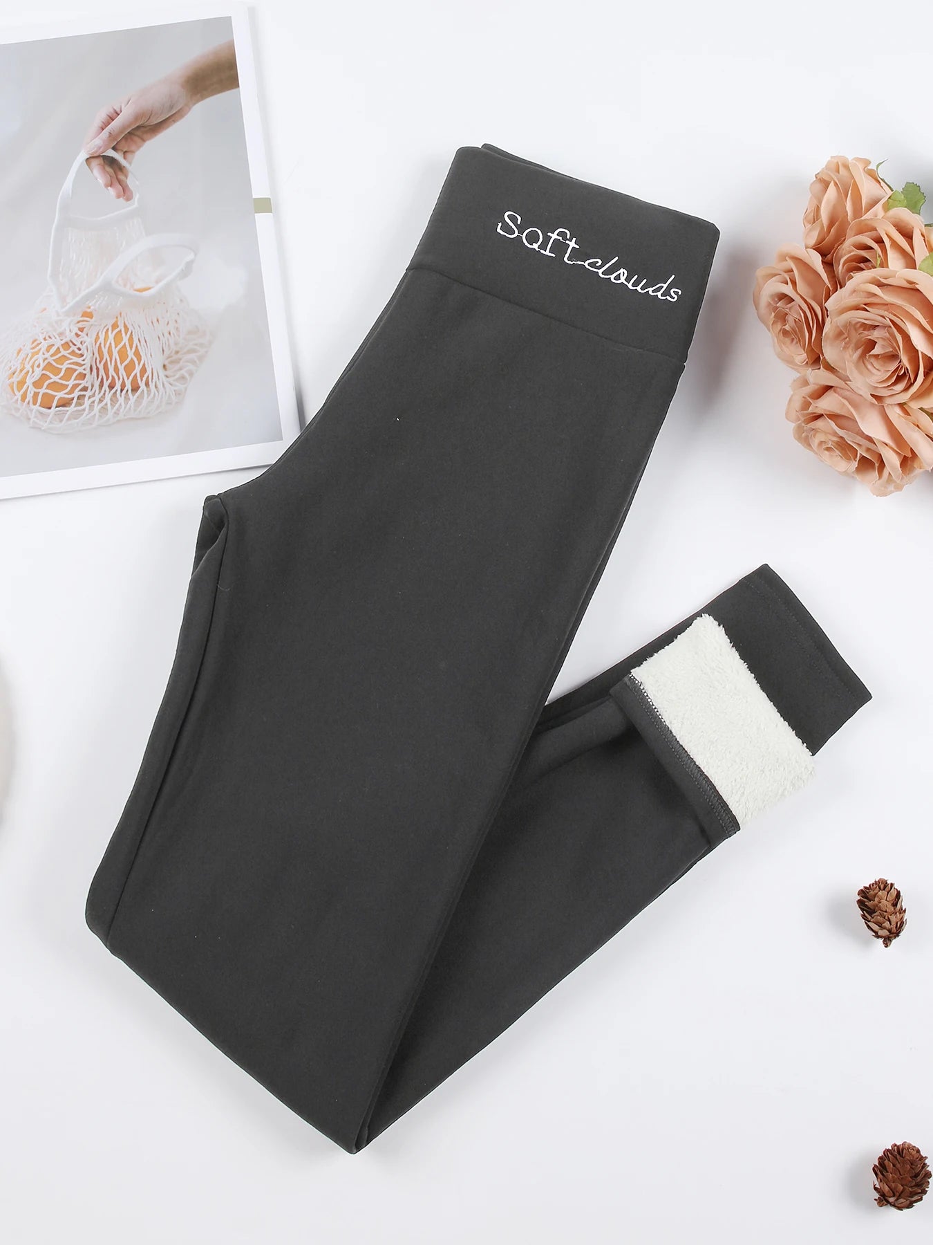 Damen warme Leggings mit Plüschfutter und Stickerei, modische dicke High-Waist Skinny-Hose, perfekt für Wintersport und Fitness