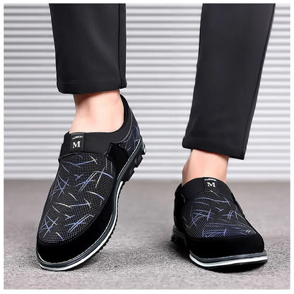 Business-Lederschuhe für Herren 2025 Neue Komfort-Trend Flache Arbeitsschuhe Freizeit-Mokassins Sneaker zum Hineinschlüpfen Große Herren-Loafer