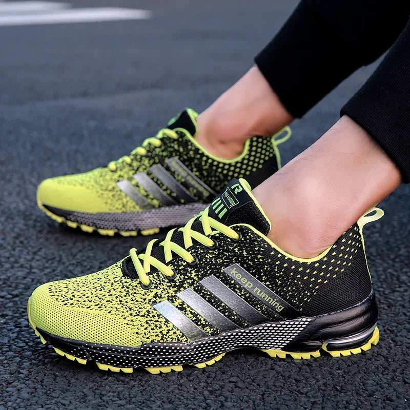 Neue Herren- und Damen-Sportschuhe mit fliegendem Mesh-Obermaterial für Frühling und Sommer, atmungsaktiv, bis EU Grösse 45.5