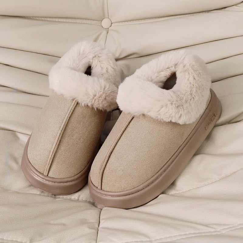 Dicke warme Plüsch-Schneestiefel für Frauen Winter 2025 Flauschige Kunstpelz-Baumwollschuhe für Damen Dicke Sohle Rutschfeste Komfort-Hausschuhe
