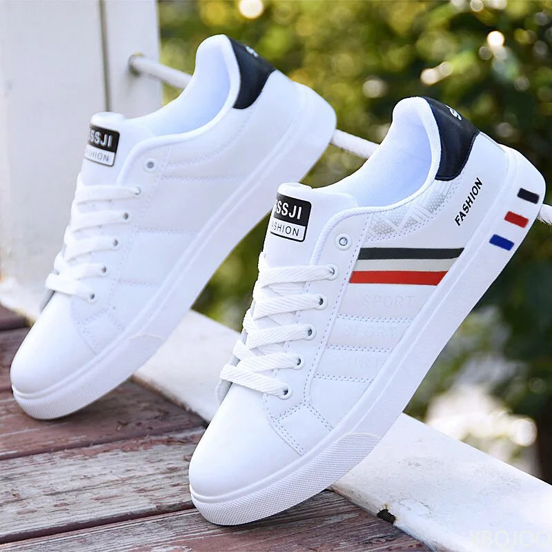 Neue Frühlings-Herren Sneaker Neue Sportliche Walking Freizeit Herren Schuhe Nischentrend Vielseitige Flache Herren Sneaker