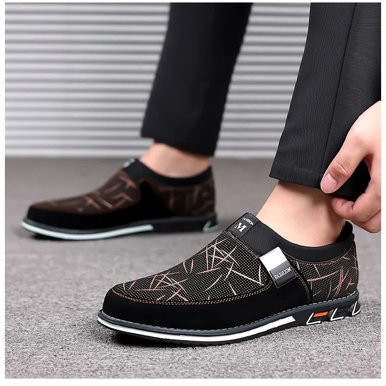 Business-Lederschuhe für Herren 2025 Neue Komfort-Trend Flache Arbeitsschuhe Freizeit-Mokassins Sneaker zum Hineinschlüpfen Große Herren-Loafer