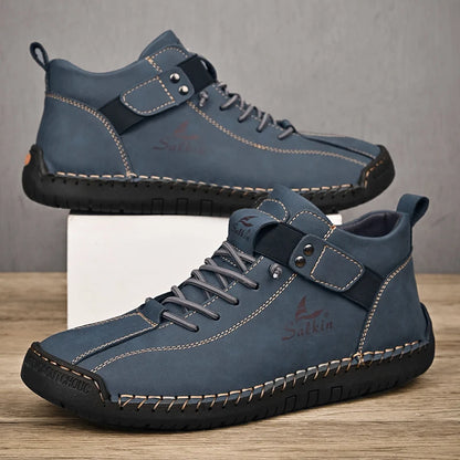 Neue 2025 handgefertigte Leder-Casual-Herrenschuhe Design Sneakers Männer atmungsaktive Lederschuhe Herren Stiefeletten für draußen