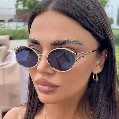 1-2 Stück Neue Modische Markensonnenbrille Retro Kleiner Rahmen Damen Herren Metall Cat-Eye-Brille Sonnenbrille mit UV-Schutz und Etui