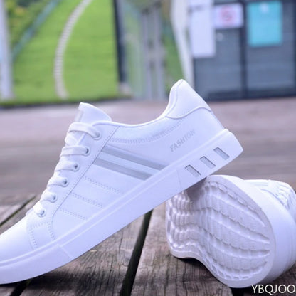 Neue Frühlings-Herren Sneaker Neue Sportliche Walking Freizeit Herren Schuhe Nischentrend Vielseitige Flache Herren Sneaker