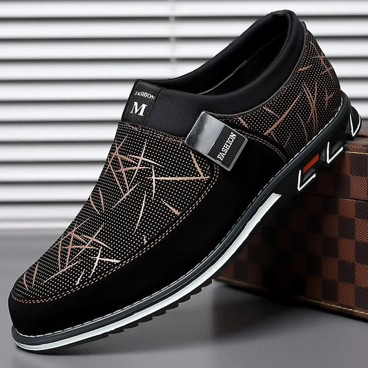Business-Lederschuhe für Herren 2025 Neue Komfort-Trend Flache Arbeitsschuhe Freizeit-Mokassins Sneaker zum Hineinschlüpfen Große Herren-Loafer