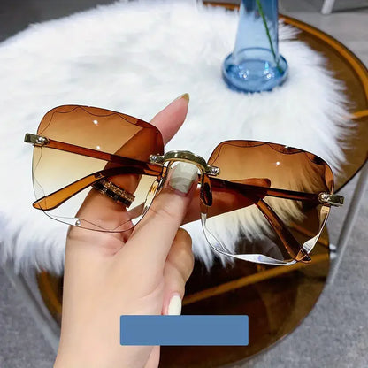 Quadratische randlose Sonnenbrille für Damen, Luxusmarken-Designer, Sommer, rote Gläser, modische Sonnenbrille für Herren, UV400-Schutz, Shades Oculos