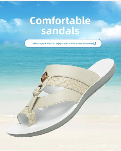 Modische Herrenslipper in großen Größen, Tanga-Stil, Sommer 2026, Splice-Design, glattes Haar, grenzüberschreitende Slipper, modische Clogs