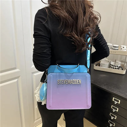 Modische kleine quadratische Handtasche für Damen, Schultertasche mit Buchstabenprint, Farbverlauf Crossbody-Tasche, Retro-Europäischer Stil, PU...