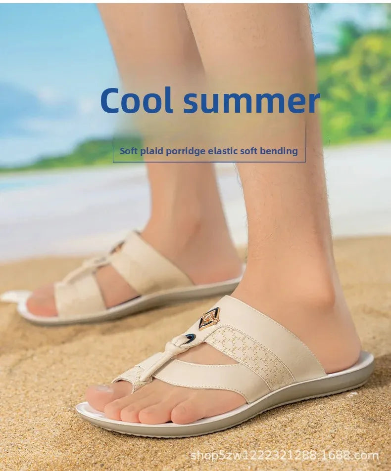 Modische Herrenslipper in großen Größen, Tanga-Stil, Sommer 2026, Splice-Design, glattes Haar, grenzüberschreitende Slipper, modische Clogs