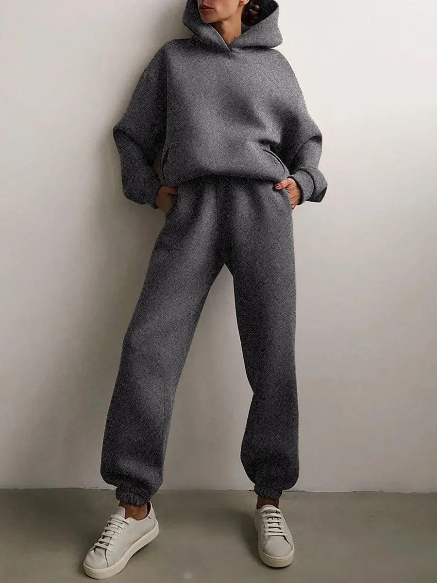 Großformat modisches Sweatshirt mit langen Ärmeln und Hosen-Set Herbst/Winter Damen Freizeitbekleidung Zweiteiliger Anzug Bequeme Plus-Size...