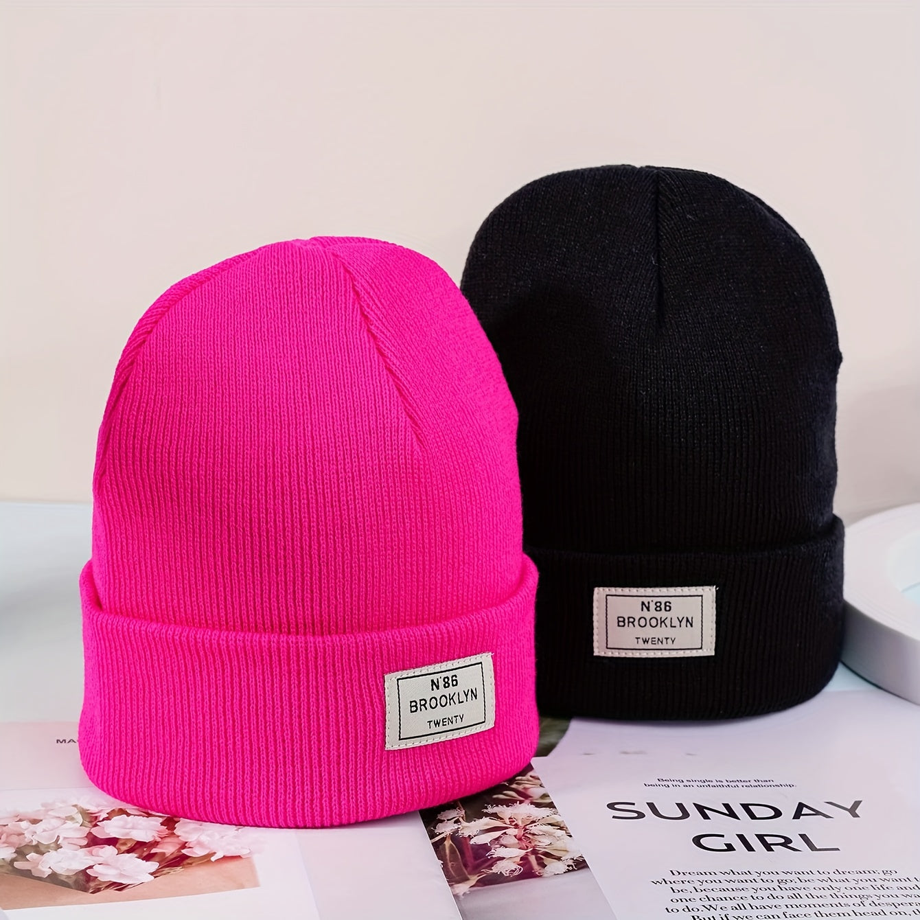 2 Stück 86 Erwachsene Einheitsgröße Beanie ohne Krempe, Outdoor-Sport-Warmmütze, leicht, atmungsaktiv, gute Elastizität, Unisex Herbst- und Wintermütze, bequeme Alltagsmode, modische Y2K, für alle Jahreszeiten geeignet